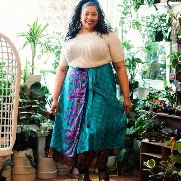 Darn Good Yarn Ankle Length Sari Silk Wrap Skirt – Goddess Size 22-26 - Picture 2 of 6